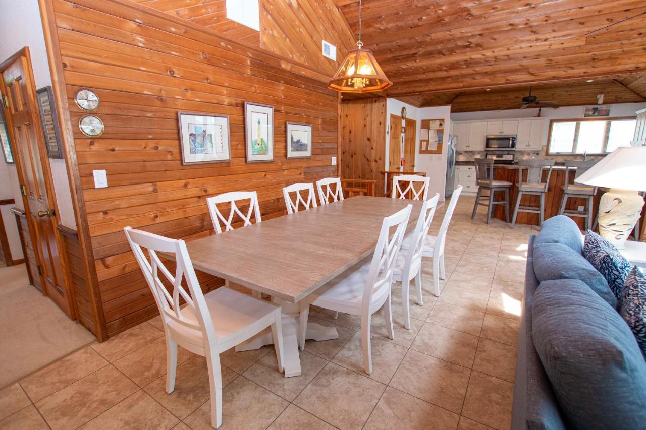 Wl933, Tale Of The Whale- Oceanfront, Private Beach Access, Gas Fireplace, Ocean Views Corolla Exterior foto